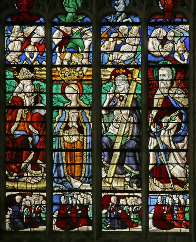 Raam met de kroning van de Maagd met St. Paulus en de families van schenkers door French School